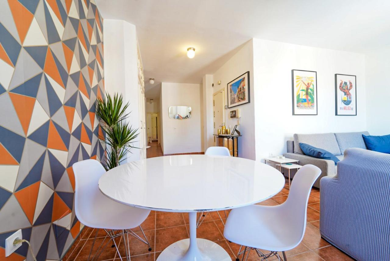 Apartamentos Torre Pimentel Torremolinos Bagian luar foto